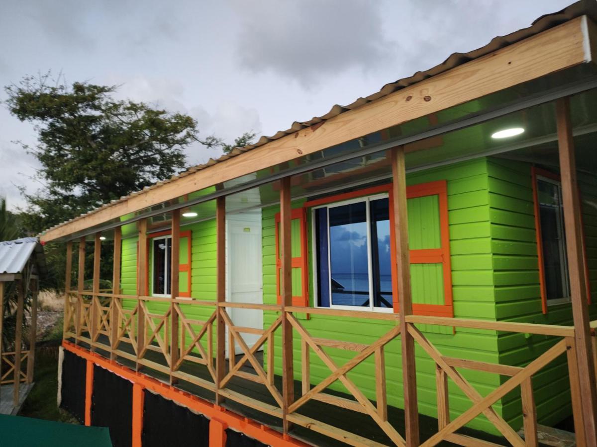 Cabañas Mister Mac Fresh Water Bay Exterior foto