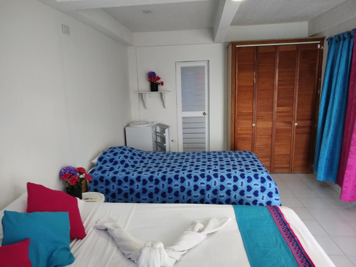 Cabañas Mister Mac Fresh Water Bay Exterior foto