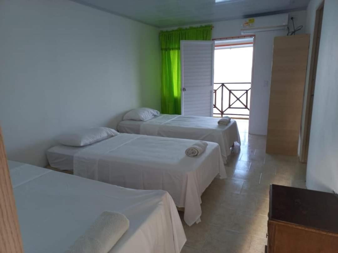 Cabañas Mister Mac Fresh Water Bay Exterior foto