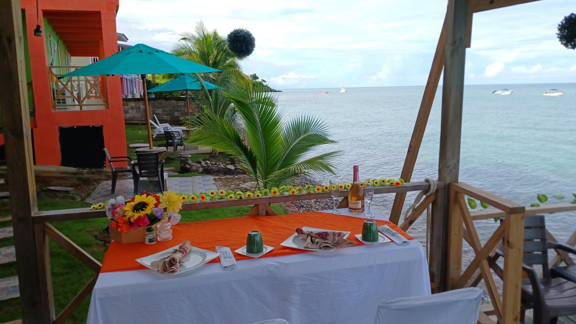 Cabañas Mister Mac Fresh Water Bay Exterior foto