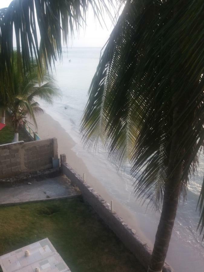 Cabañas Mister Mac Fresh Water Bay Exterior foto